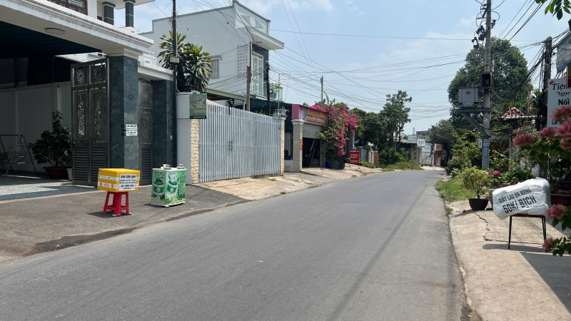 Nhà chợ Bình Điền gần ngã tư lê Hồng Phong